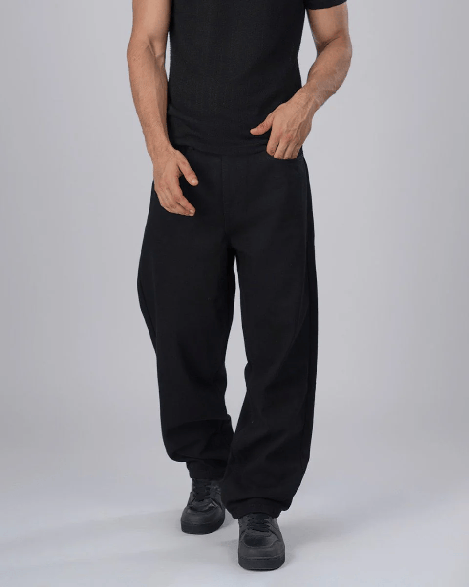 Black Edge Relaxed Denim